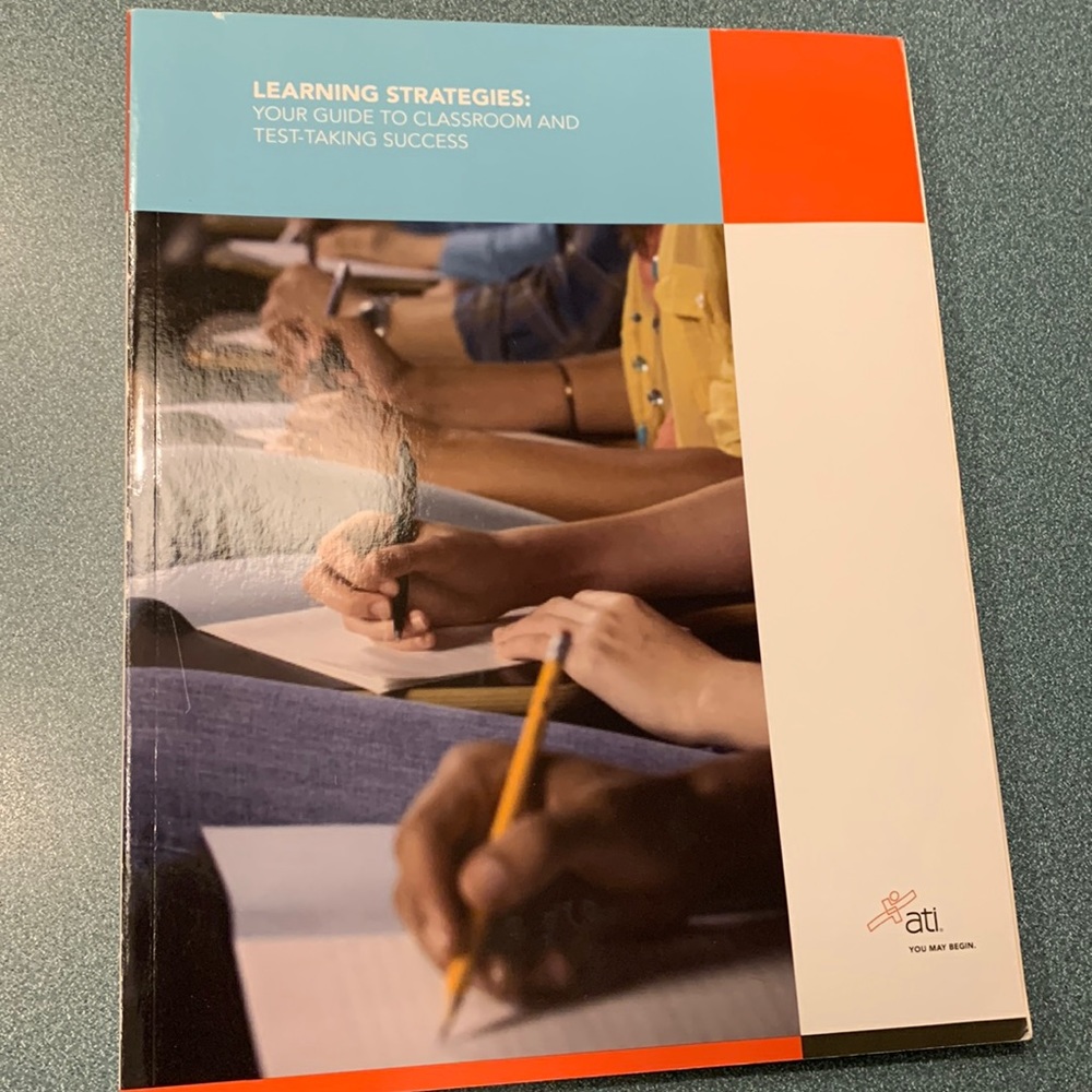 NCLEX- RN review book like new